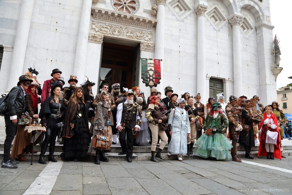 Costumi da cappellaio matto magici e divertenti